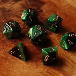 Chessex Gemini Black Green/Gold Polyset